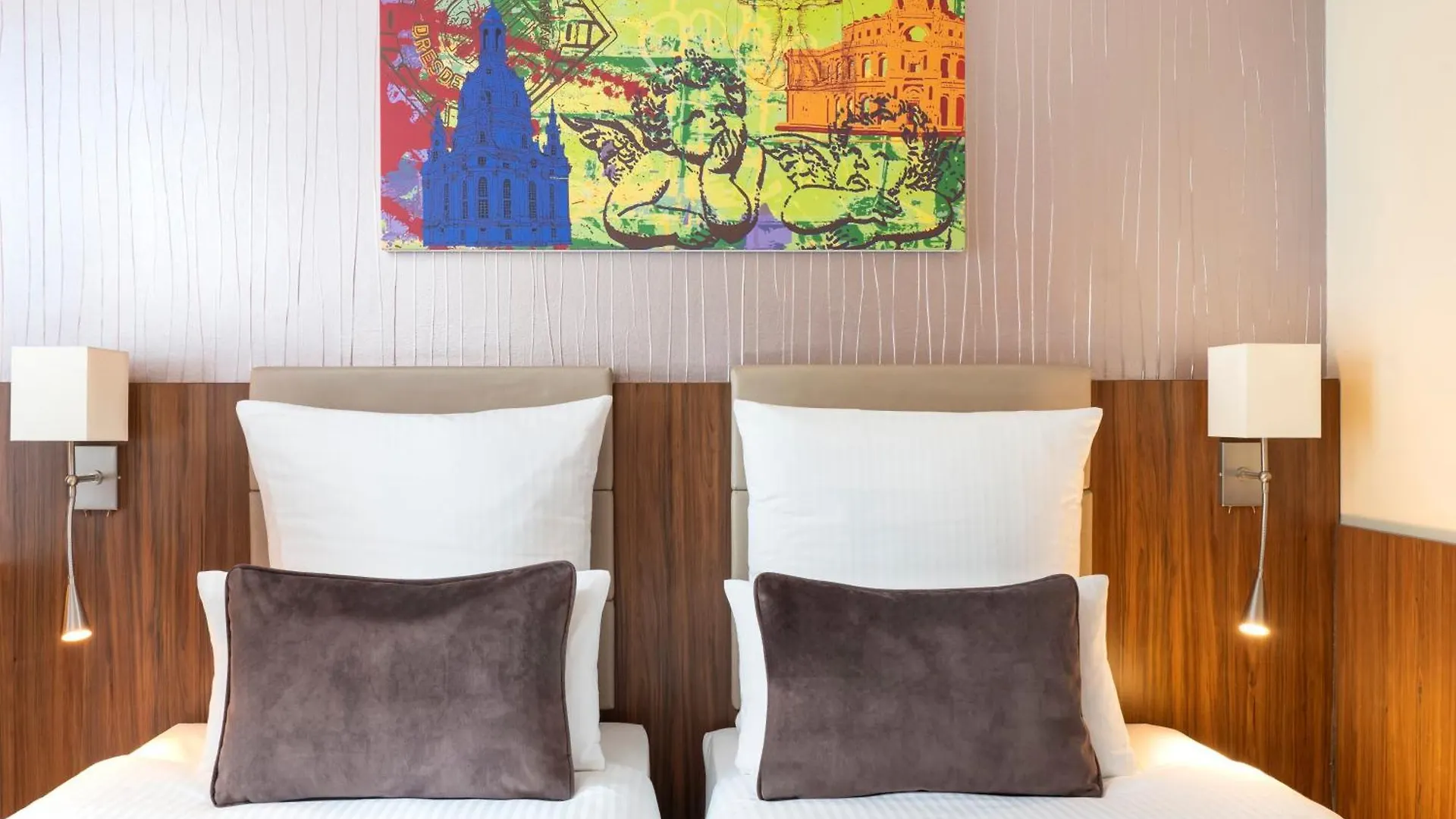 Leonardo Hotel Dresden Altstadt 3*,