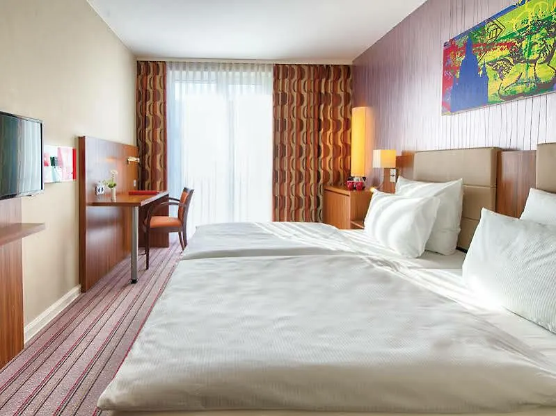 ***  Leonardo Hotel Dresden Altstadt Germany